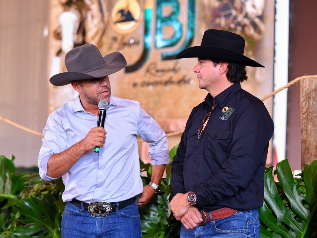 Carlos Auricchio, presidente da ABQM, e Fabricio Batista, JBJ Ranch