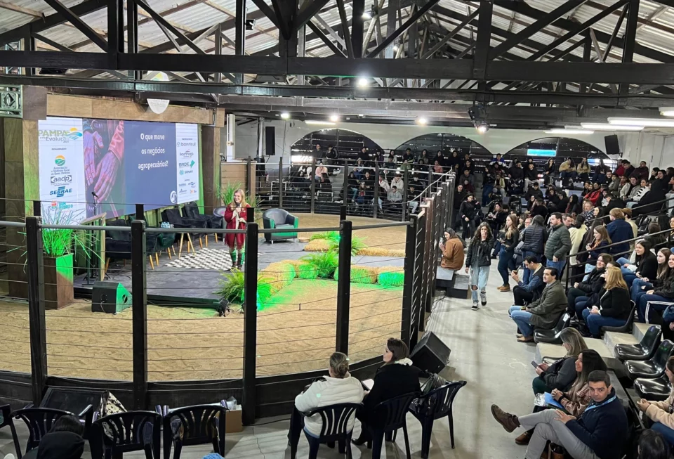 Farm Show conecta agro, educação e inovação em programação voltada ao desenvolvimento regional